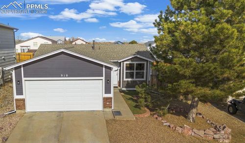 910 Lords Hill Dr, Fountain, CO, 80817-4699 | Card Image