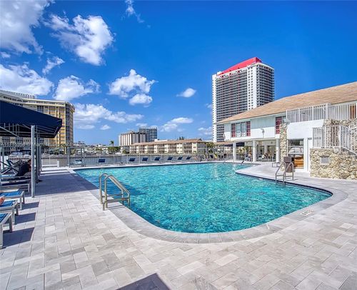 apt-409-1849 S Ocean Dr, Hallandale Beach, FL, 33009-4917 | Card Image