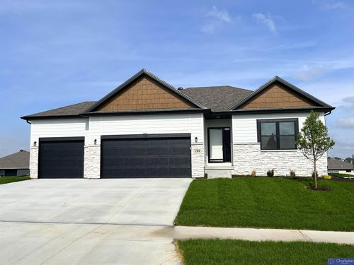 11908 S 118th St, Papillion, NE, 68046-5041 | Card Image