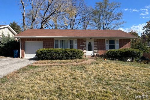 4708 N Hills Ln, Saint Louis, MO, 63121-1030 | Card Image