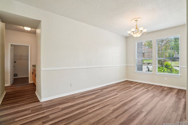 530 Mesa Loop, House other with 5 bedrooms, 3 bathrooms and null parking in San Antonio TX | Image 13