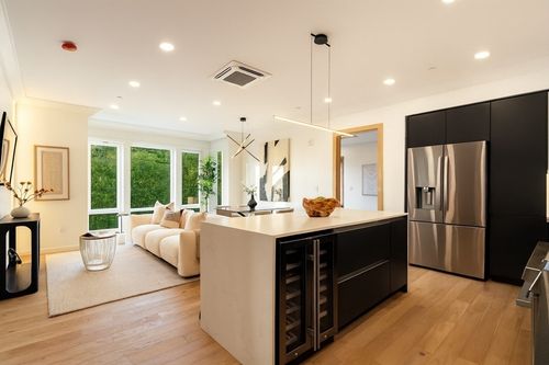 305-388 Washington Street, Quincy, MA, 02169 | Card Image