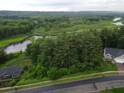 925 Riverview Ln, Belle Plaine, MN, 56011-2091 | Card Image