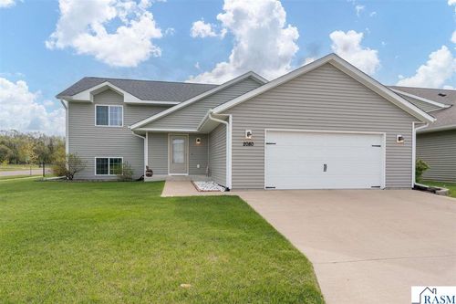 2080 Pratt Cir, Saint Peter, MN, 56082-1697 | Card Image