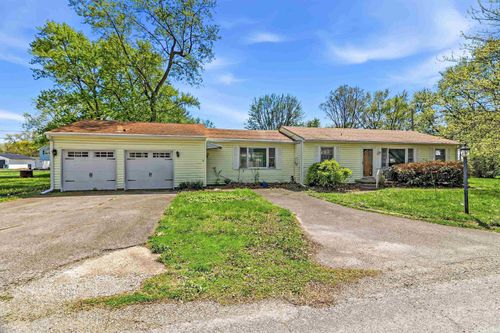 1115 W Bannister Dr, Marion, IN, 46953-5706 | Card Image