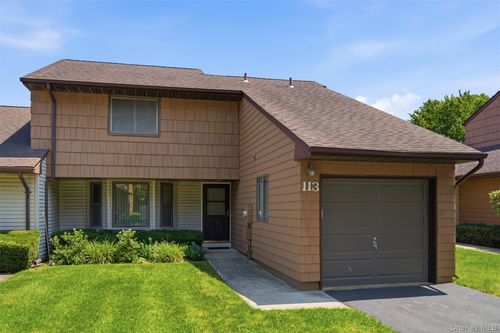 113 Scarlett Dr, Commack, NY, 11725-4651 | Card Image