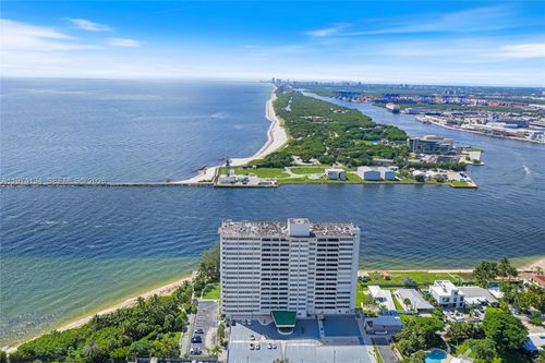 apt-11j-2100 S Ocean Dr, Fort Lauderdale, FL, 33316-3818 | Card Image