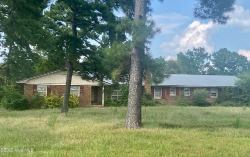 691 Wade Daughtry Rd, Faison, NC, 28341-6503 | Card Image