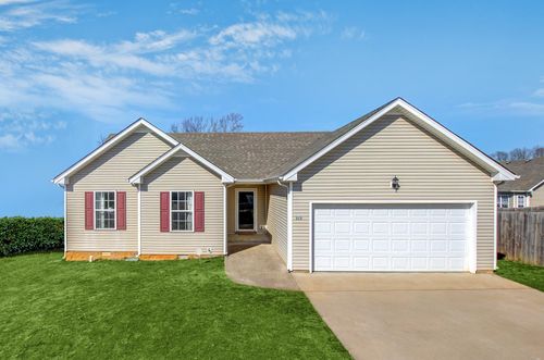 315 Chalet Cir, Clarksville, TN, 37040-1641 | Card Image