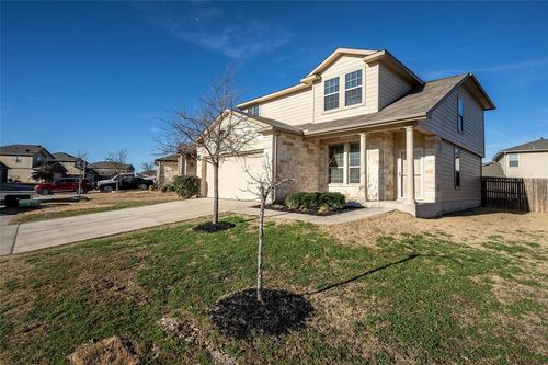 517 Pinnacle Dr, Georgetown, TX, 78626-8216 | Card Image