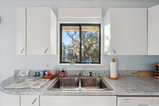12631 Hodgson Ave, House other with 2 bedrooms, 2 bathrooms and 2 parking in CEDAR KEY FL | Image 14