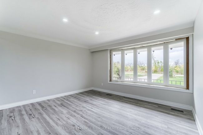 643 S Town Line Rd, House other with 3 bedrooms, 2 bathrooms and 2 parking in Stoney Creek ON | Image 6