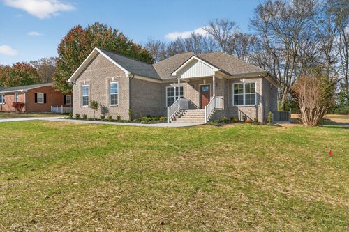 702 Meadow Rd, Mount Pleasant, TN, 38474-1043 | Card Image