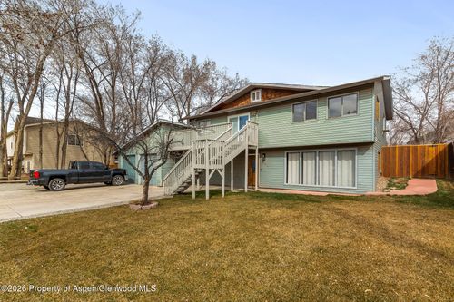 824 W 5th St, Rifle, CO, 81650-2829 | Card Image