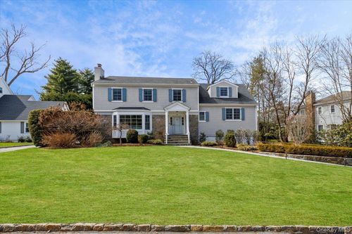 50 Bates Rd, Harrison, NY, 10528-1904 | Card Image