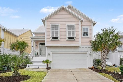 330 Splendor Cir, Murrells Inlet, SC, 29576-7088 | Card Image