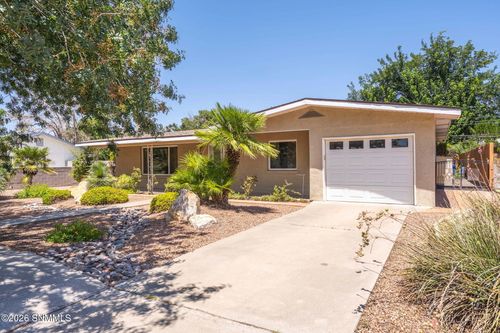 415 Milton Ave, Las Cruces, NM, 88005-3357 | Card Image