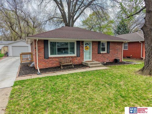 2340 S 58th St, Lincoln, NE, 68506-2709 | Card Image