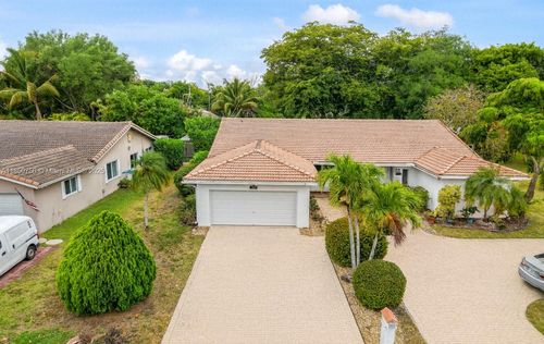 3820 Coral Springs Dr, Coral Springs, FL, 33065-2347 | Card Image