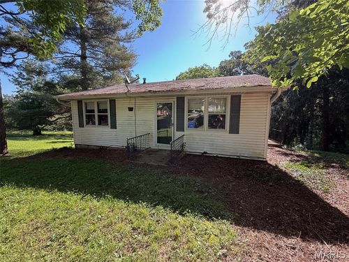 708 High St, Marble Hill, MO, 63764-9134 | Card Image