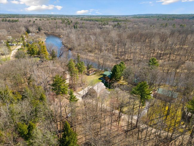 7952 Main St, House other with 3 bedrooms, 2 bathrooms and null parking in Newaygo MI | Image 55