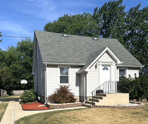 7620 New Hampshire Ave, Hammond, IN, 46323-2935 | Card Image