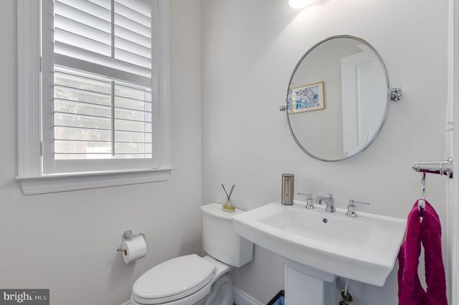 18 S Roberts Rd, Home with 4 bedrooms, 5 bathrooms and null parking in BRYN MAWR PA | Image 8