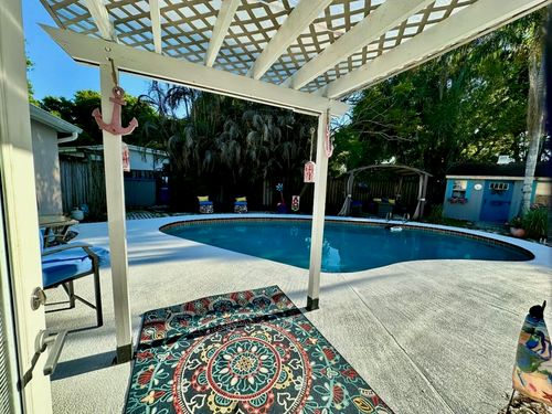 1875 31st Ave, Vero Beach, FL, 32960-3076 | Card Image