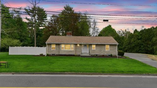 85 Granville Rd, Westfield, MA, 01085-3941 | Card Image
