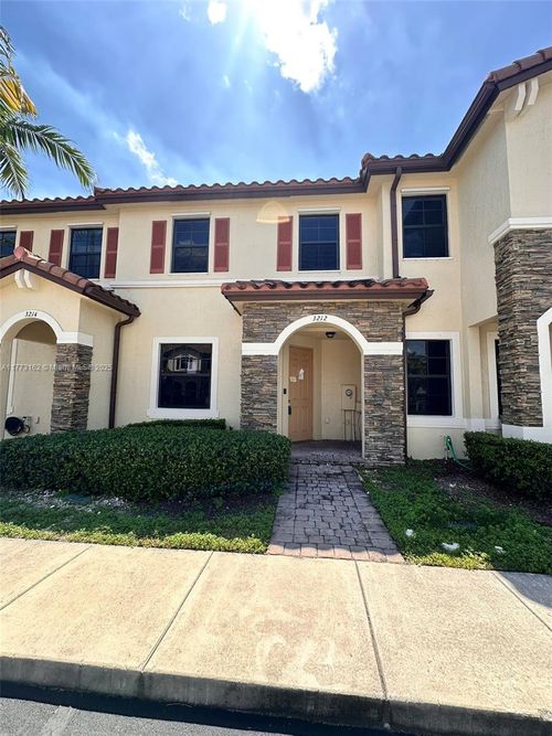 3212-3212 Se 4th Ct, Homestead, FL, 33033-7223 | Card Image