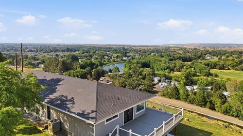 1830 Artemis Rdg, West Richland, WA, 99353-9016 | Card Image