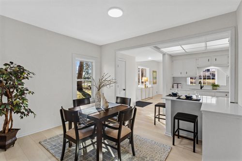 3905 Reservoir Blvd, Columbia Heights, MN, 55421-4034 | Card Image