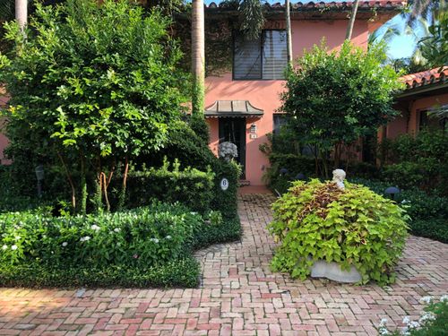 4-226 Chilean Ave, Palm Beach, FL, 33480-4662 | Card Image