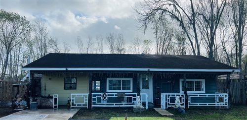 322 County Road 153, Bay City, TX, 77414-2496 | Card Image