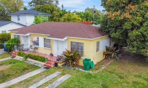 2655 Sw 34th Ct, Miami, FL, 33133-2717 | Card Image
