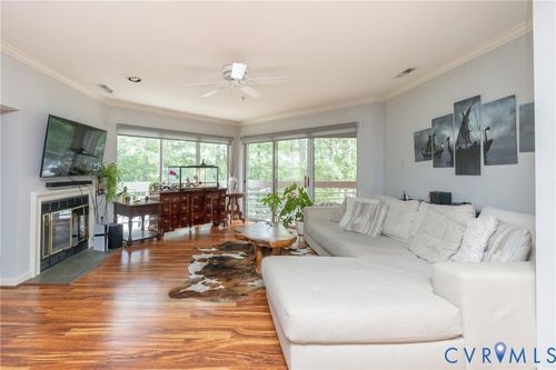 222 Water Pointe Ct, Midlothian, VA, 23112-2205 | Card Image