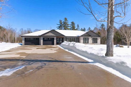 472 Alexander Mackenzie Rd, South Farmington, NS, B0P1W0 | Card Image