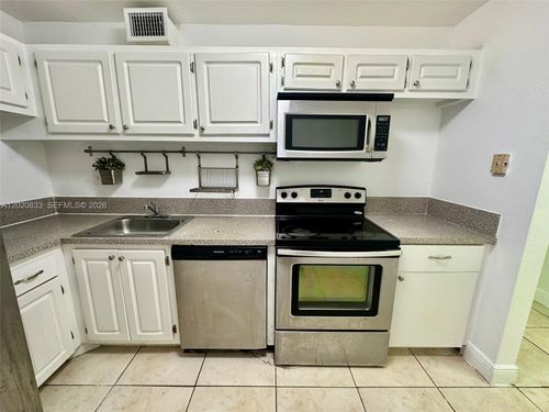 410-1800 Sans Souci Blvd, North Miami, FL, 33181-3034 | Card Image