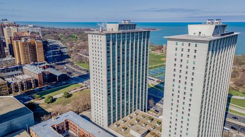 907-3600 N Lake Shore Dr, Chicago, IL, 60613-4643 | Card Image