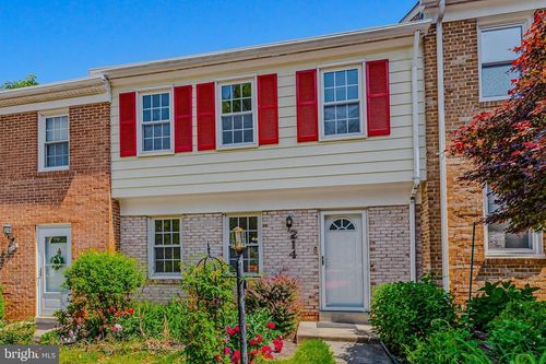 214 Pender Pl, ROCKVILLE, MD, 20850-2909 | Card Image