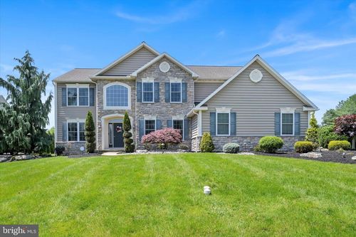 118 Connecticut Ave, SINKING SPRING, PA, 19608-8616 | Card Image