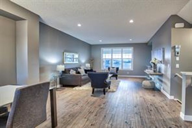 24 Masters Manor Se, House detached with 3 bedrooms, 2 bathrooms and 2 parking in Calgary AB | Image 7