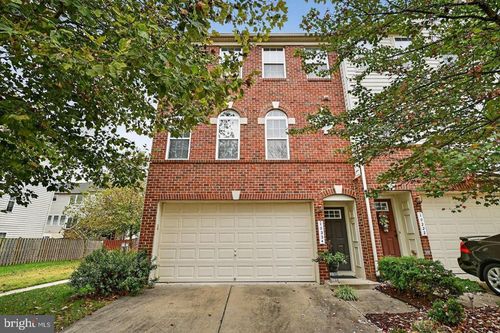 10224 Fountain Cir, MANASSAS, VA, 20110-2811 | Card Image