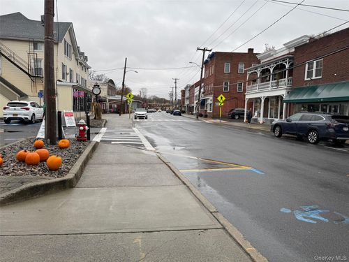 280-282 Main St, Cornwall, NY, 12518-1524 | Card Image