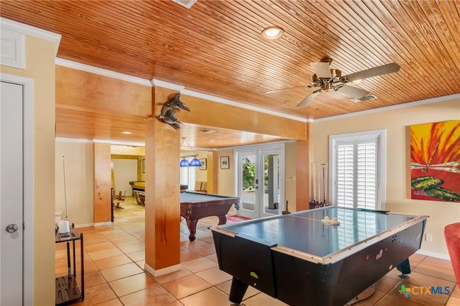 2133 W Maple St, House other with 4 bedrooms, 5 bathrooms and null parking in Port O Connor TX | Image 28