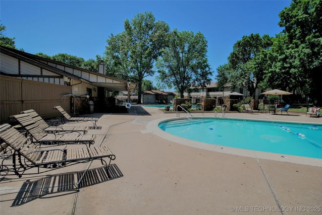 E - 6370 S 80 Th East Ave, Condo with 2 bedrooms, 3 bathrooms and null parking in Tulsa OK | Image 28