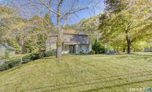 24 Robert Ave, Killingly, CT, 06239-4128 | Card Image