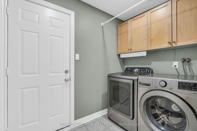 172 Denise Cir, House attached with 4 bedrooms, 4 bathrooms and 2 parking in Newmarket ON | Image 18