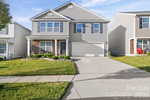 2130 Eastway Dr, Dallas, NC, 28034-9635 | Card Image