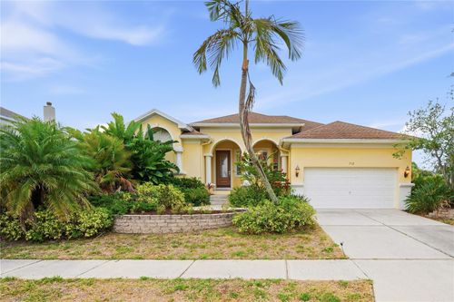 718 Bunker View Dr, Apollo Beach, FL, 33572-2807 | Card Image